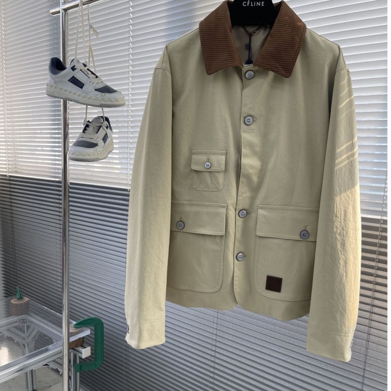 l0vis Vvtt0n outwear